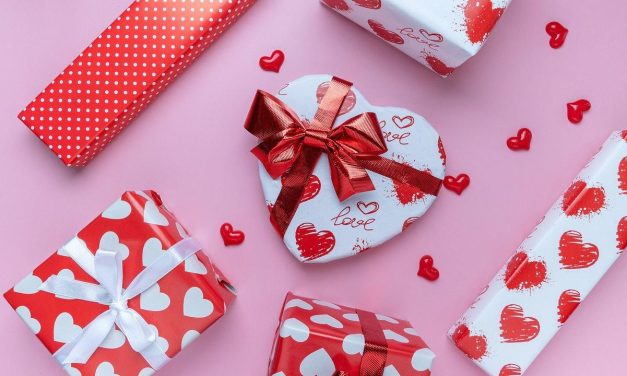 Kado Valentine Untuk Istri: Ungkapan Cinta Yang Tak Terlupakan