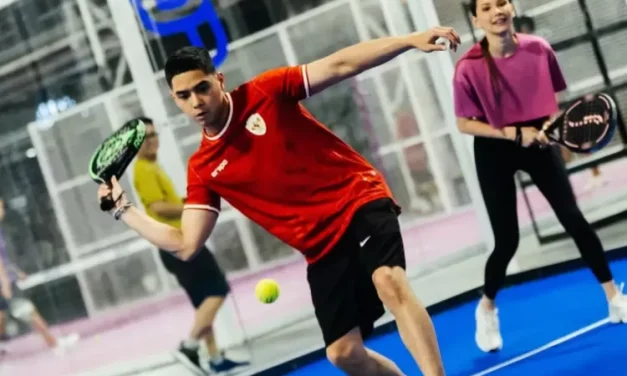 Olahraga Padel Yang Sedang Viral Kini Di Kalangan Anak Muda