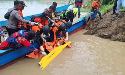 Insiden Tugboat Tenggelam Di Kukar: 1 Tewas