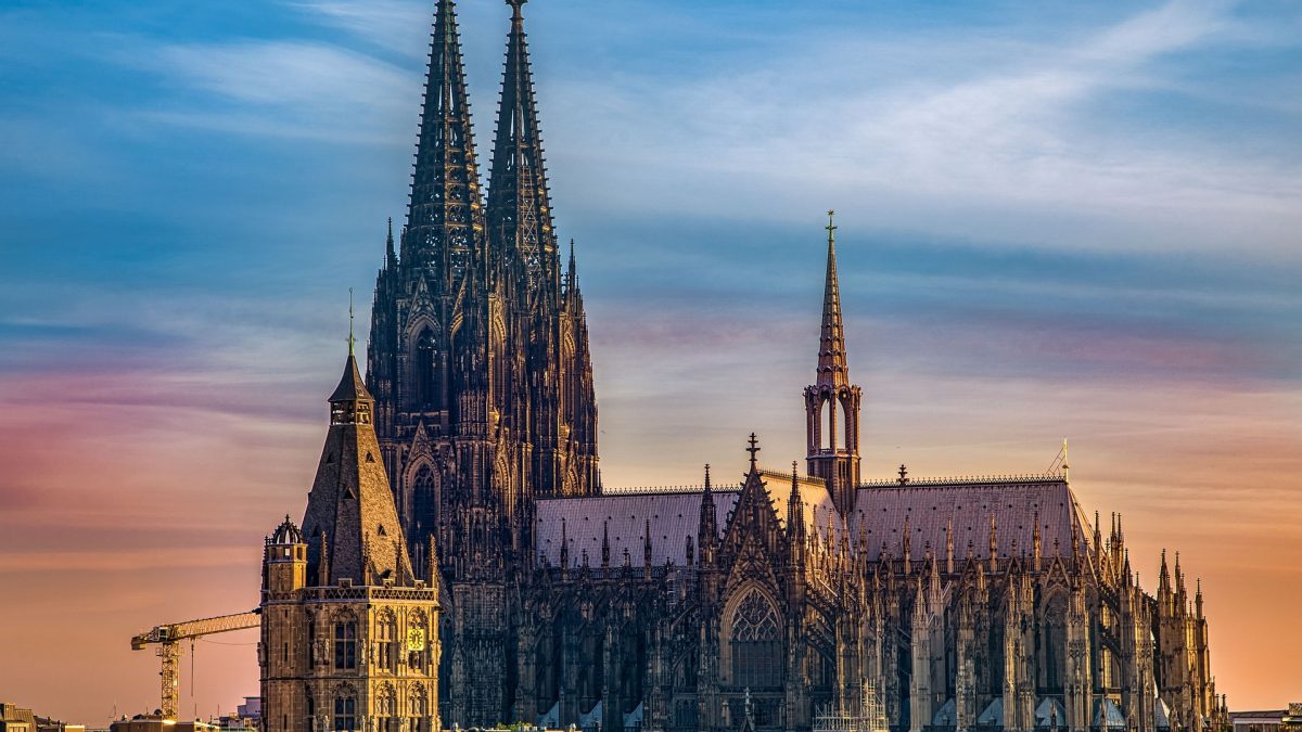 Destinasi Katedral 