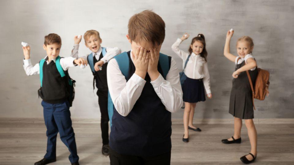 Dampak Bullying Pada Kesehatan Mental: Kecemasan & Depresi